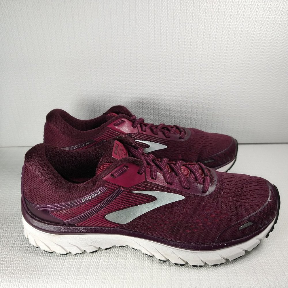 BROOKS ADRENALINE GTS 18 SIZE 10